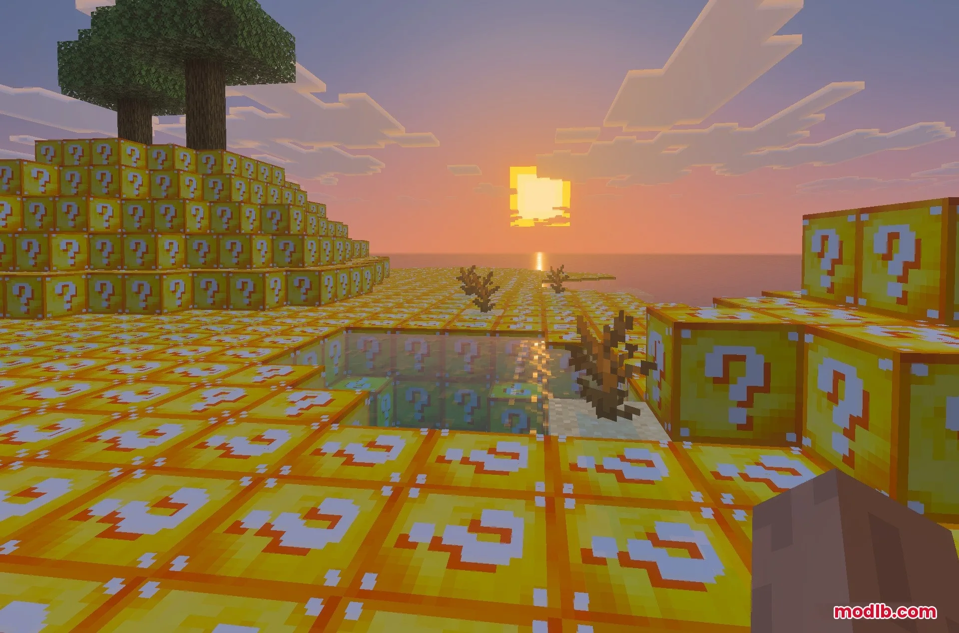 Lucky Block Survival Island Map Screenshot 3 A sunset view of an island made entirely of yellow lucky blocks