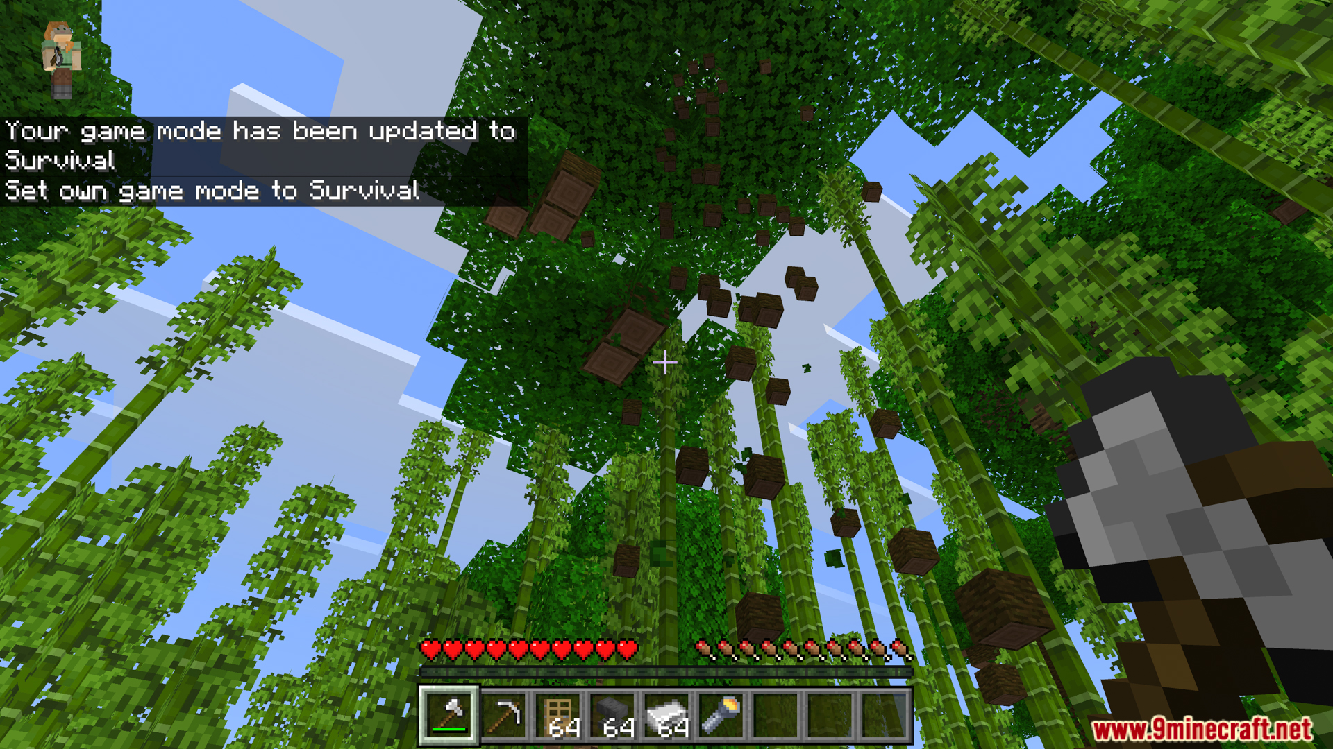 Sneaking while chopping a tree makes all the logs fall down