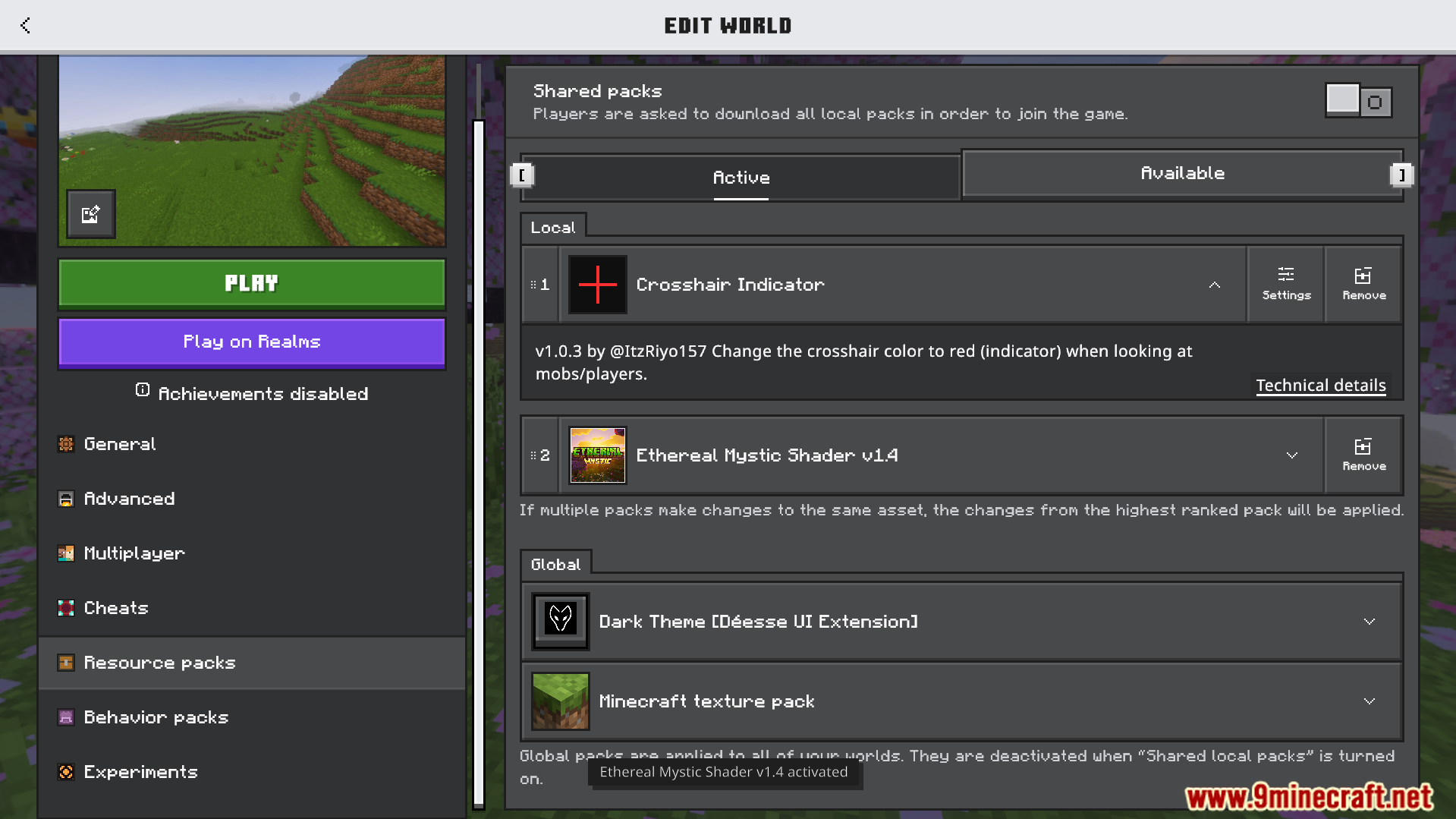 Crosshair Indicator Texture Pack Screenshot 1 Minecraft menu showing the Crosshair Indicator pack active in resource settings