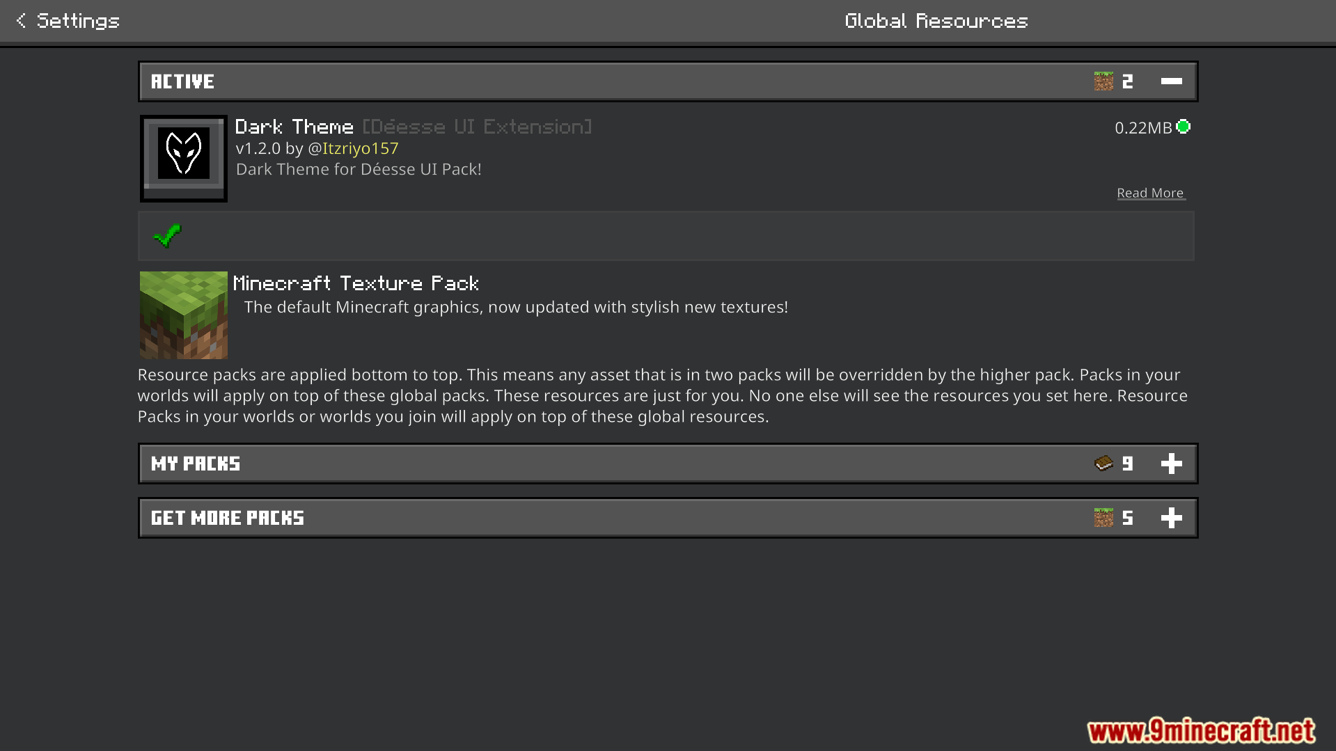 Minecraft global resources settings screen with the dark theme texture pack enabled