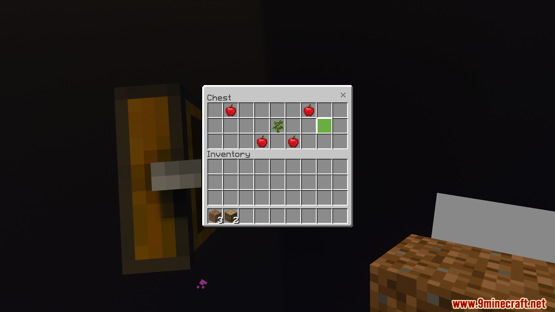 Hardcore One Block Map Screenshot 3 A chest appears with starting items to help build your base