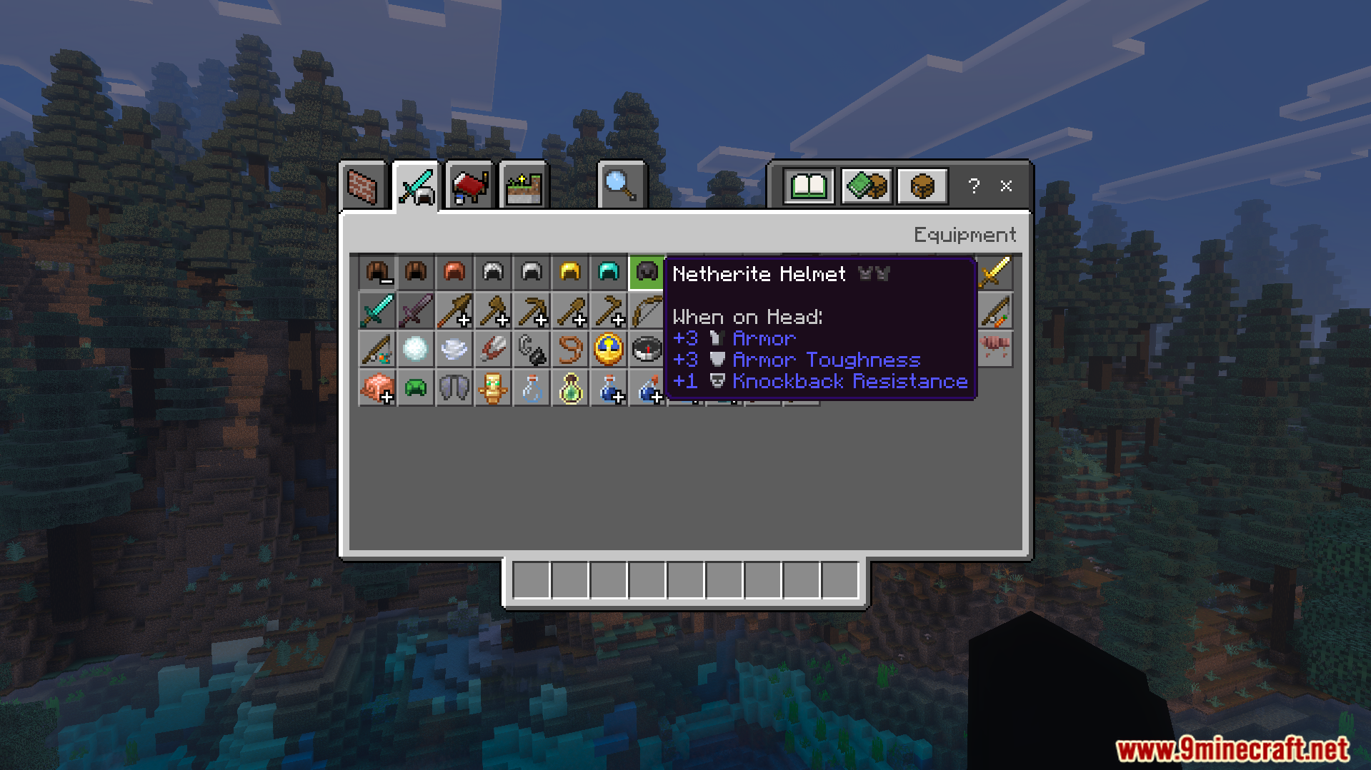 Icons Bedrock Edition Texture Pack Screenshot 3 Icons Bedrock Edition Texture Pack adds helpful symbols to the netherite helmet stats