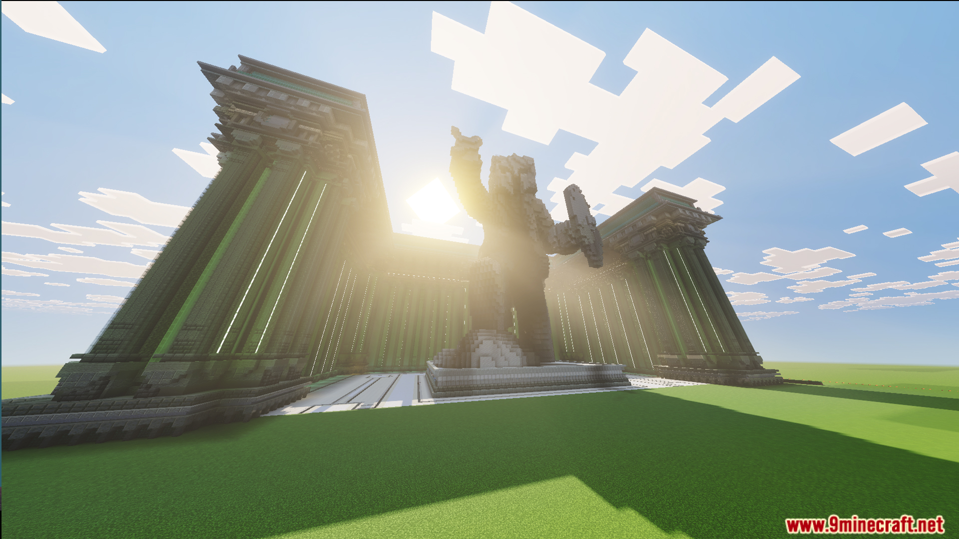 Law Fighting Simulator Bedrock Edition by Aquario Map Screenshot 8 A giant statue stands in front of a grand lobby with green pillars