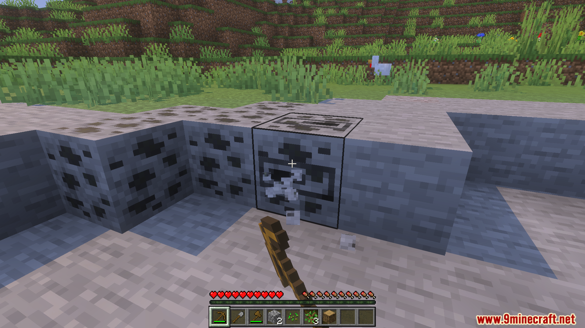 Loading Block Breaking Animation Texture Pack Screenshot 10 Player mining coal ore with a dynamic loading bar showing break progress