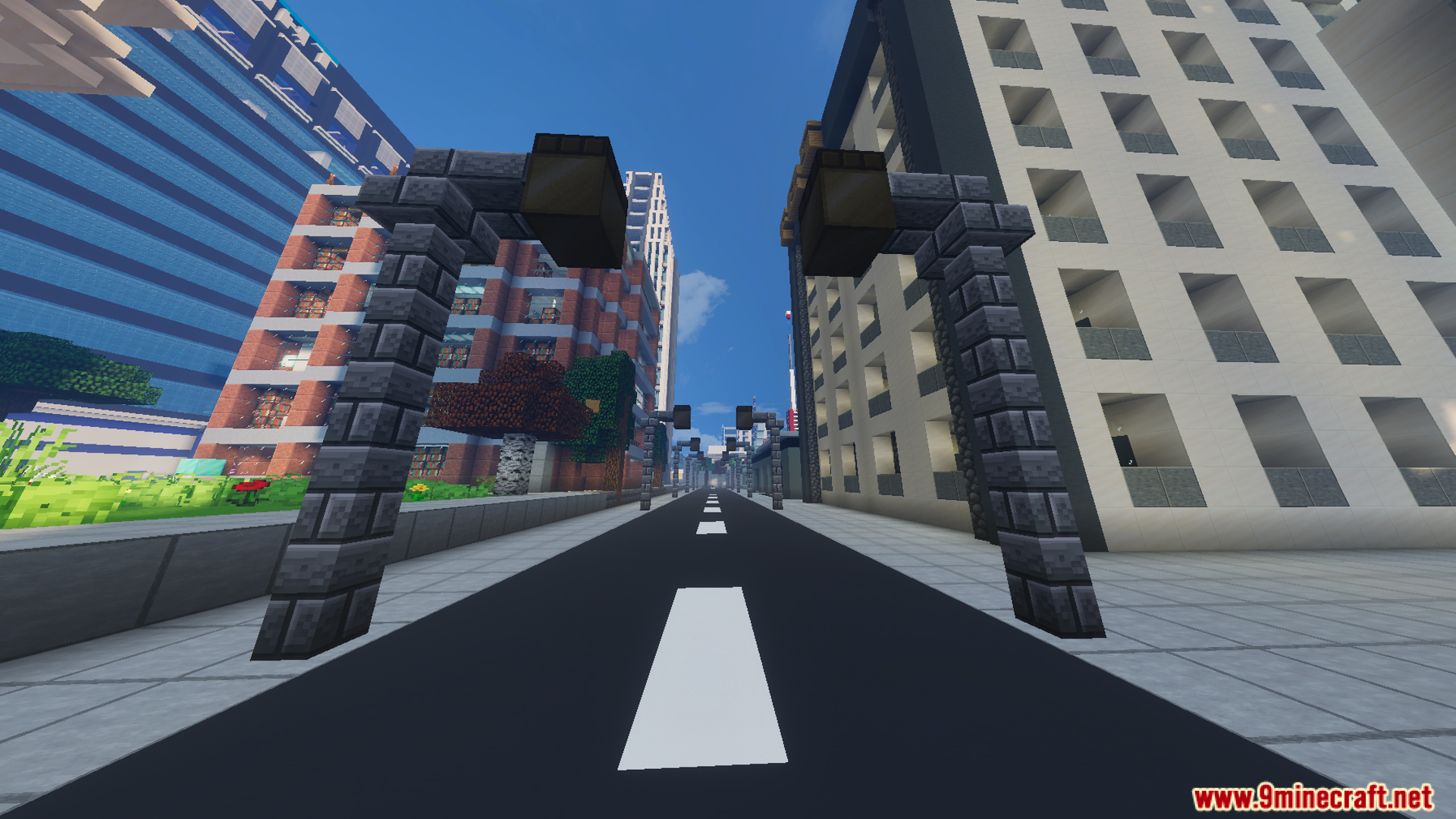 Marvis City LITE Map Screenshot 5 Empty street view in a massive metropolis with tall skyscrapers