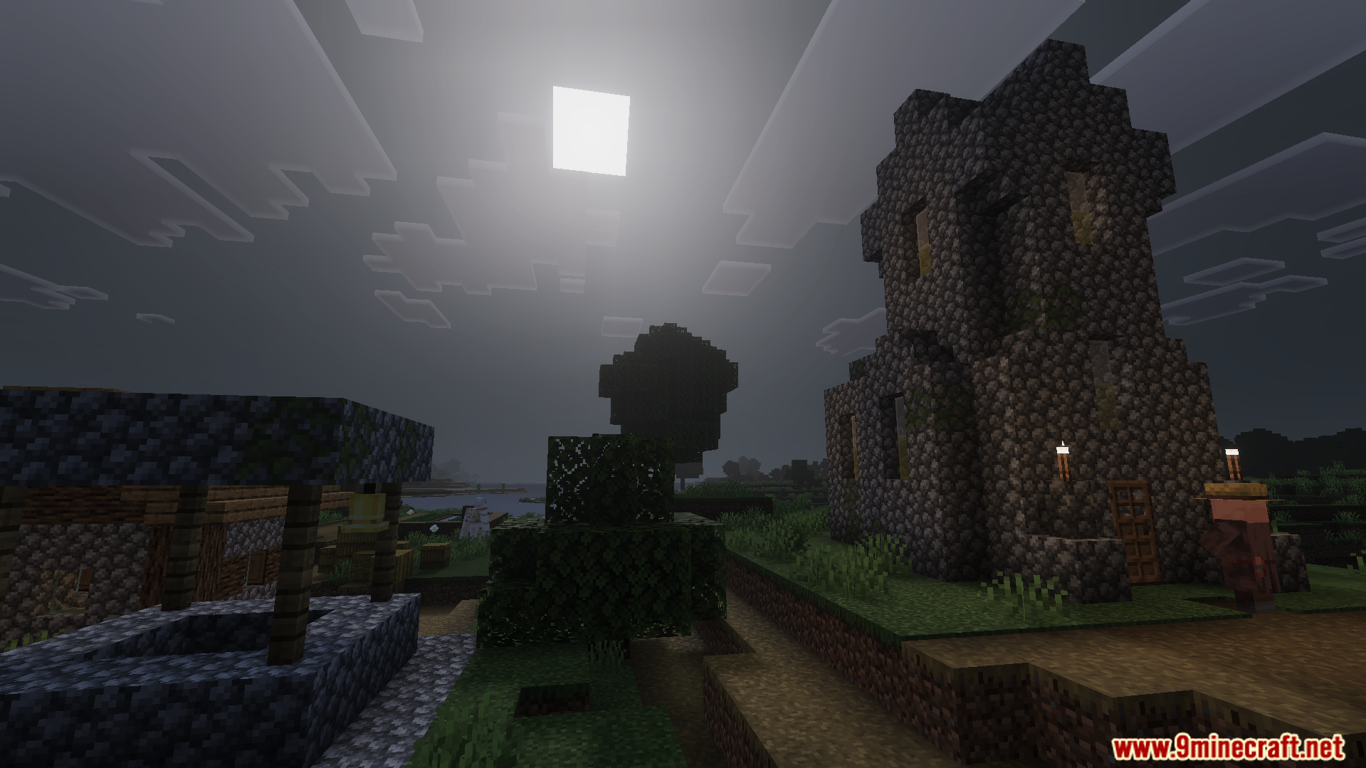 Dark and spooky visual style that fits perfectly with horror themes in survival worlds